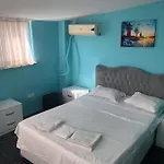 Aurora Aparthotel