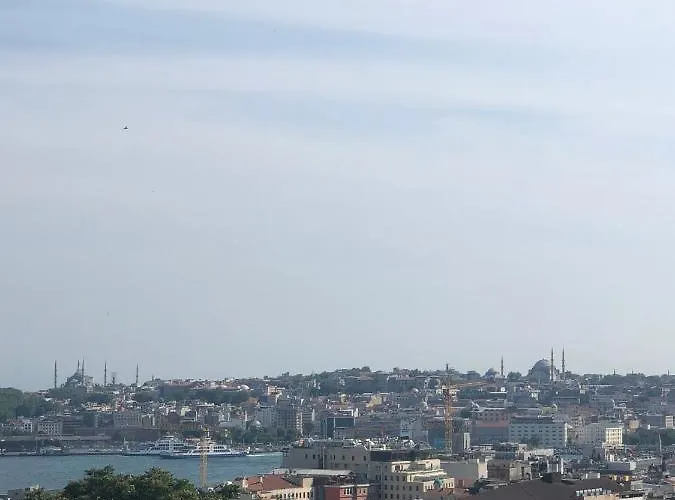 Aurora * Istanbul