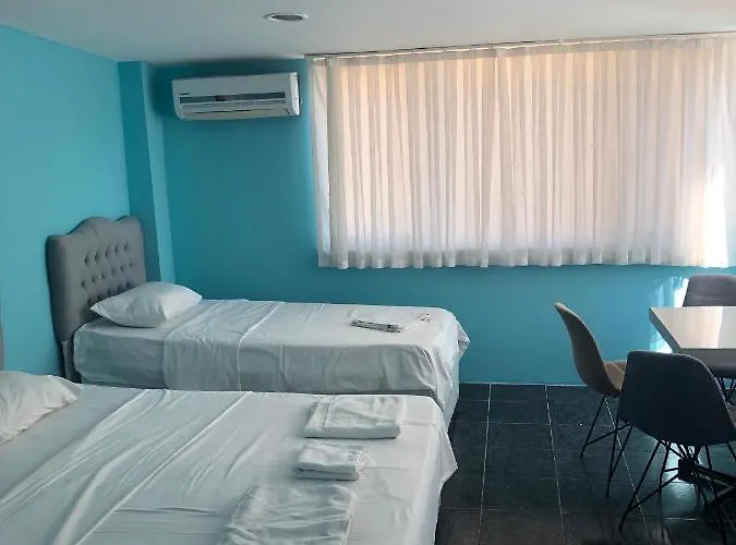 Apart-hotel Aurora *